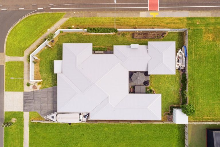 Photo of property in 1 Charles Street, Ohope, 3121