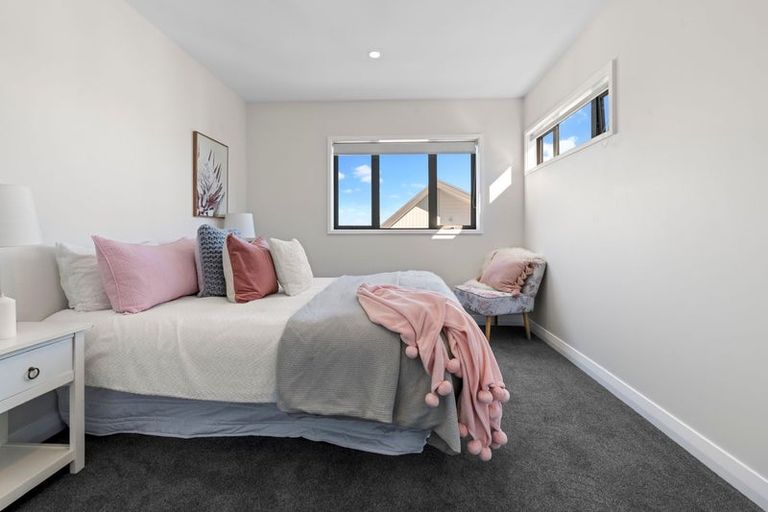 Photo of property in 20a Waterloo Street, Howick, Auckland, 2014