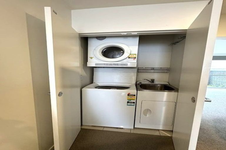 Photo of property in Altar Apartments, 61/120 Rintoul Street, Newtown, Wellington, 6021