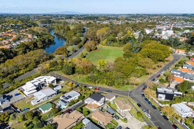 Photo of property in 11 Park Terrace, Hamilton Central, Hamilton, 3204