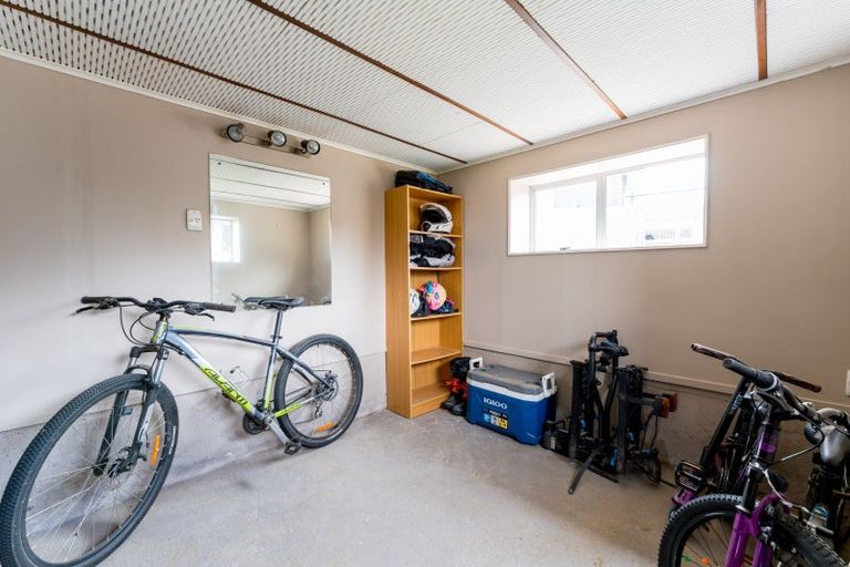 Photo of property in 18 Stephen Street, Halfway Bush, Dunedin, 9010