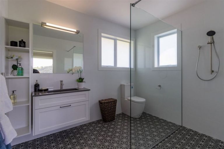 Photo of property in 4 Fernbird Grove, Kerikeri, 0294