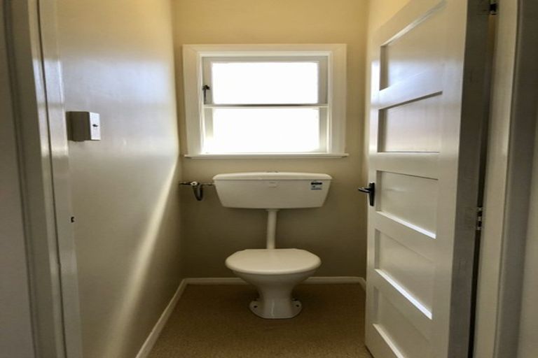 Photo of property in 195a Naenae Road, Naenae, Lower Hutt, 5011