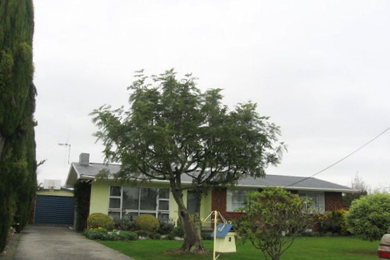 Photo of property in 6 Ronberg Street, Highbury, Palmerston North, 4412