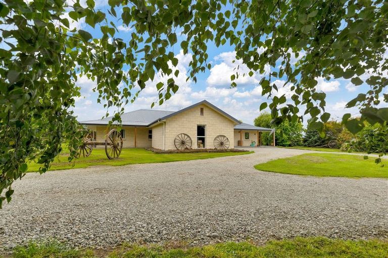 Photo of property in 2162 North Eyre Road, West Eyreton, Rangiora, 7475