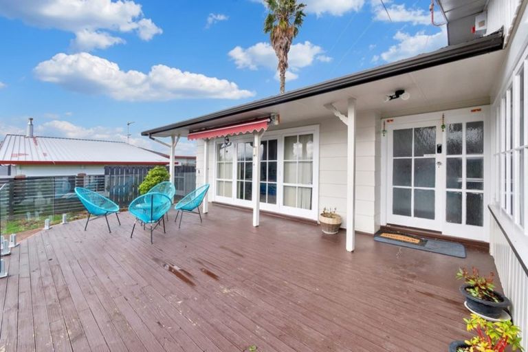 Photo of property in 32 Barnhill Crescent, Pahurehure, Papakura, 2113