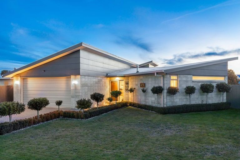 Photo of property in 5 Waipuna Street, Mayfield, Blenheim, 7201