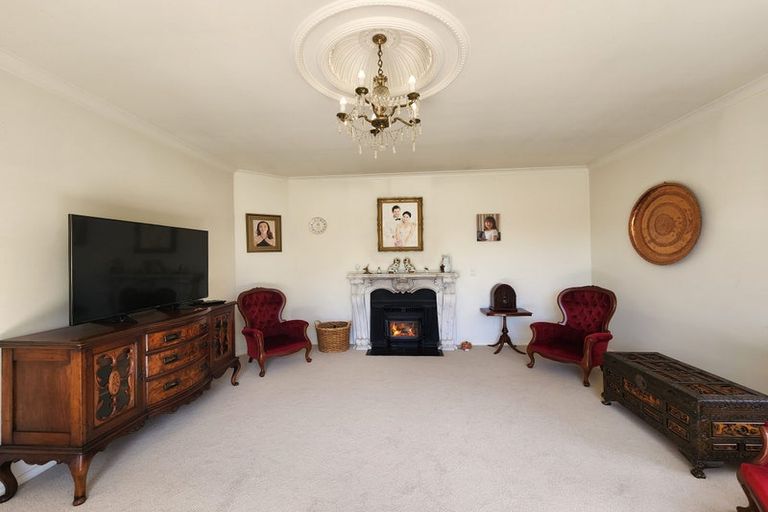 Photo of property in 1095 Queen Street East, Levin, 5571