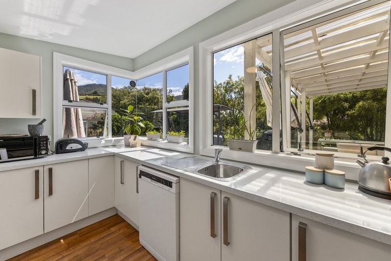 Photo of property in 15 Hugh Street, Sawyers Bay, Port Chalmers, 9023