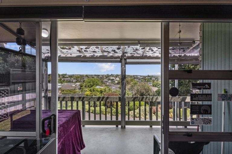 Photo of property in 33b Russleigh Drive, Dinsdale, Hamilton, 3204