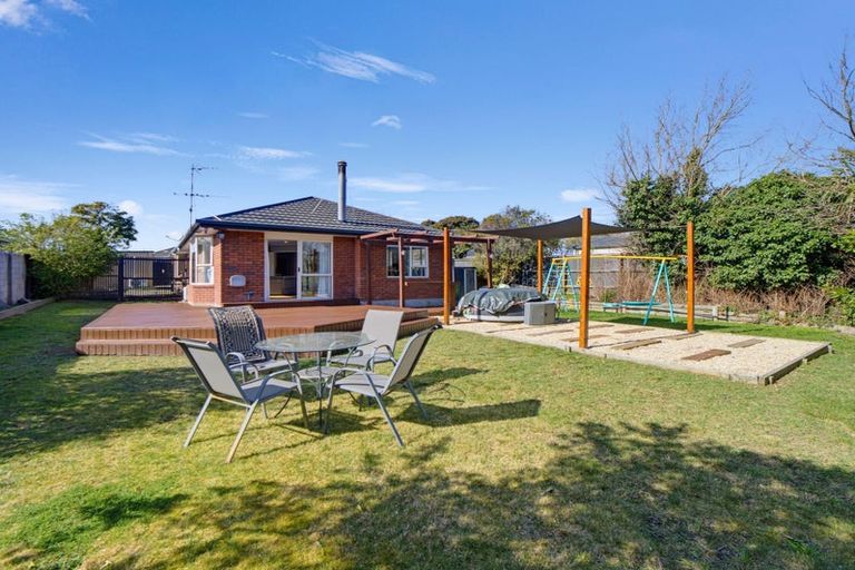 Photo of property in 5a Woodgrove Avenue, North New Brighton, Christchurch, 8083