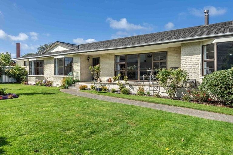 Photo of property in 44 Terrace Street, Rosedale, Invercargill, 9810