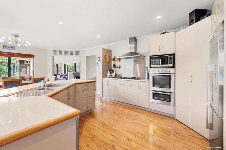 Photo of property in 9 Millbrook Drive, Waiuku, 2683