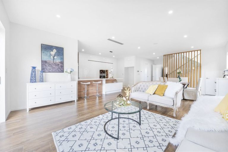 Photo of property in 25 Greenan Drive, Flat Bush, Auckland, 2019