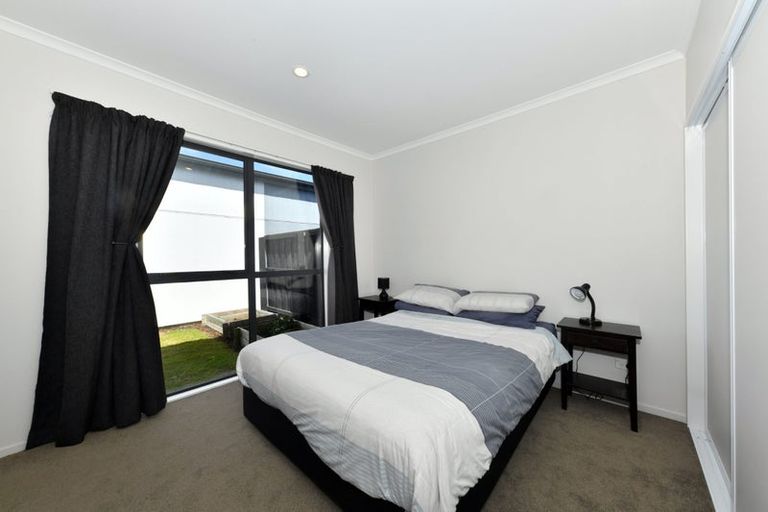 Photo of property in 17 William Dawson Crescent, Wigram, Christchurch, 8025