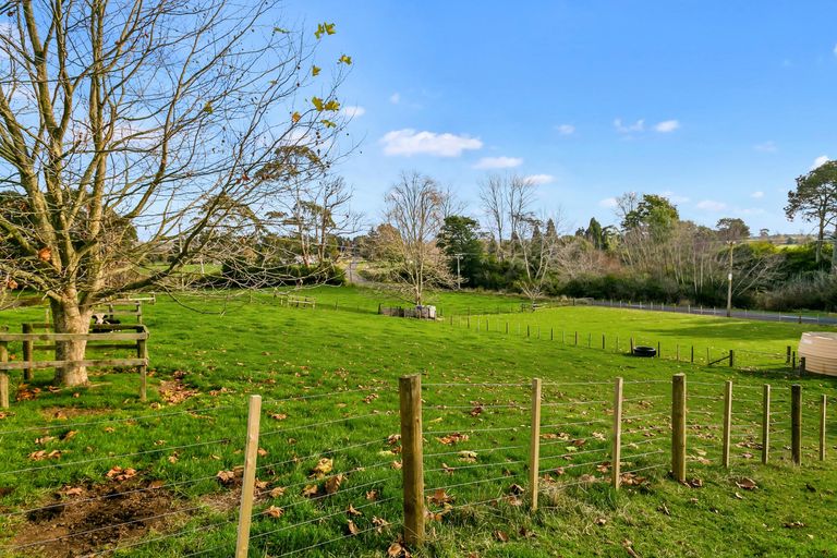 Photo of property in 634 Okoroire Road, Tapapa, Tirau, 3485