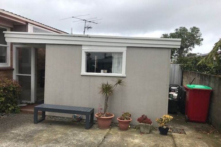 Photo of property in 15a Collie Street, Hillpark, Auckland, 2102