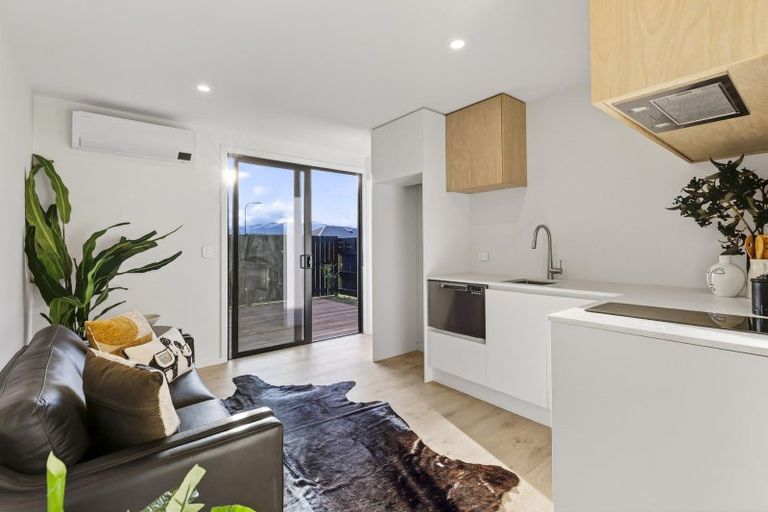 Photo of property in 19 Burbank Road, Wanaka, 9382