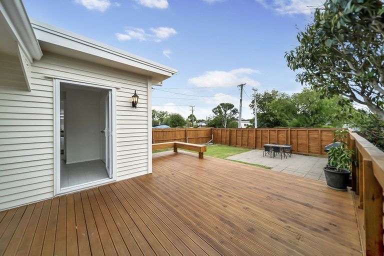 Photo of property in 3/32 Millen Avenue, Pakuranga, Auckland, 2010