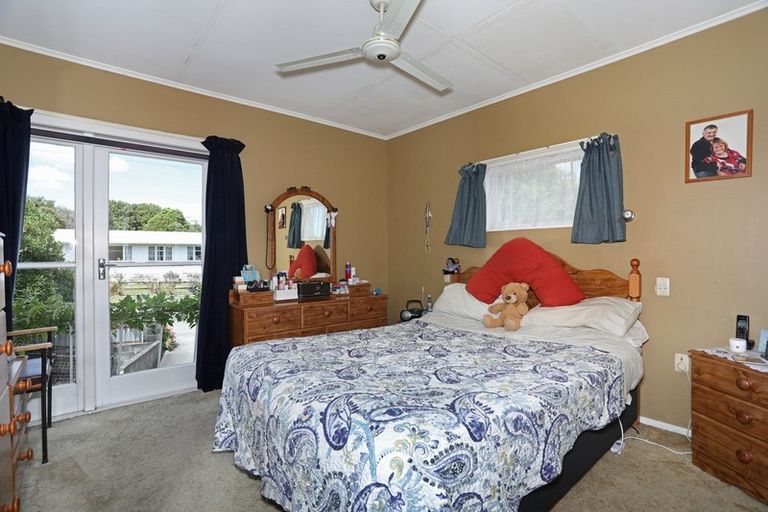 Photo of property in 20 Grey Street, Marton, 4710