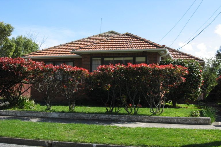 Photo of property in 199 Riverside Drive, Waterloo, Lower Hutt, 5011