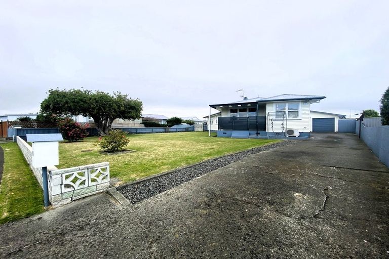 Photo of property in 14 Clarence Cox Crescent, Pirimai, Napier, 4112