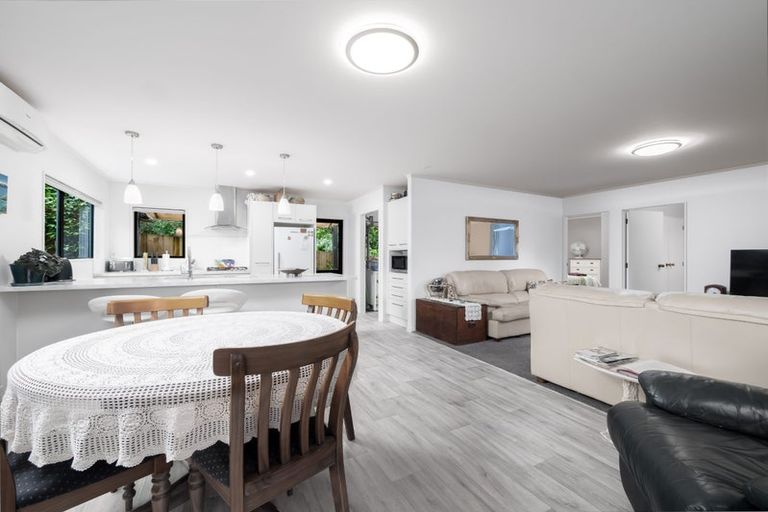 Photo of property in 2/62 Hone Heke Road, Kerikeri, 0230