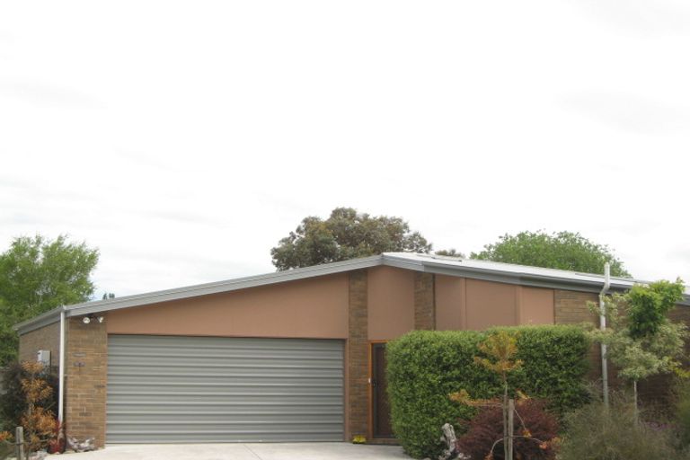 Photo of property in 11 Collins Drive, Waikuku Beach, 7402