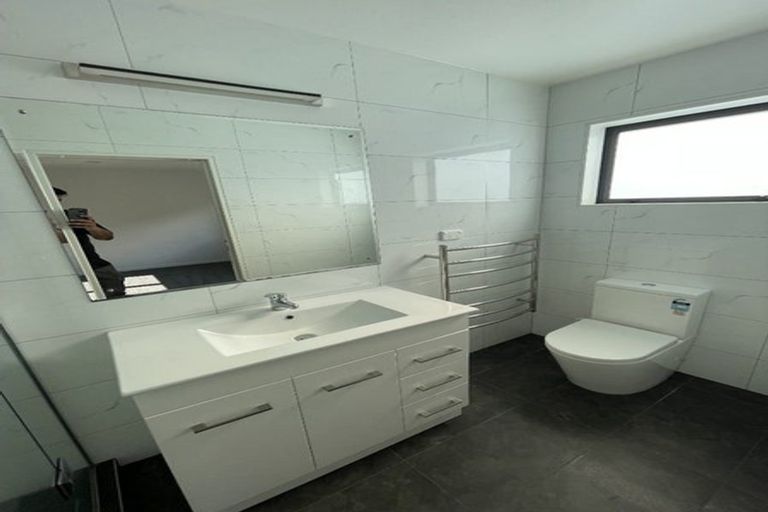 Photo of property in 110 Gloucester Road, Manurewa, Auckland, 2102