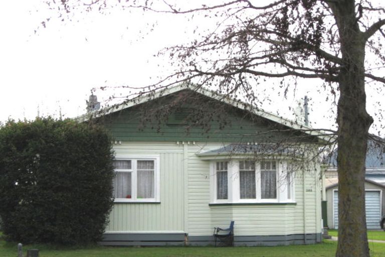 Photo of property in 203 Lascelles Street, Saint Leonards, Hastings, 4120