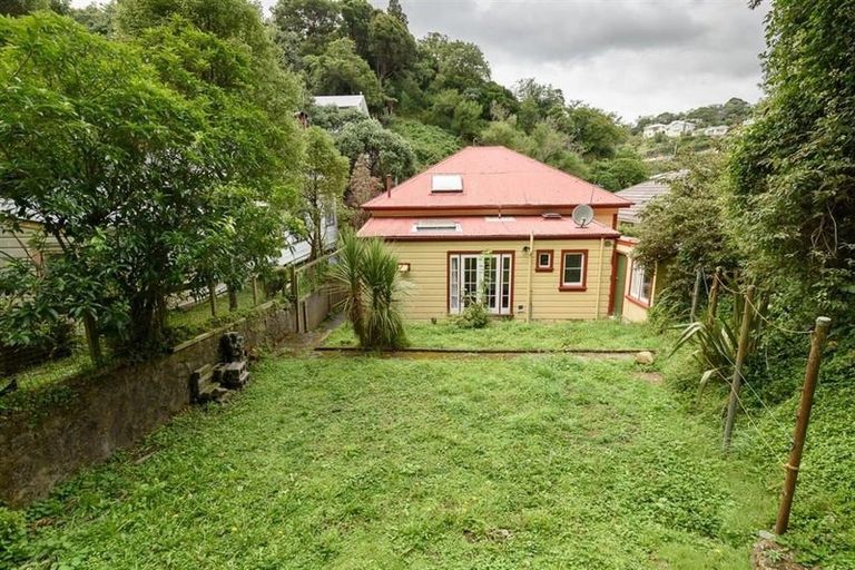 Photo of property in 11 Adams Terrace, Aro Valley, Wellington, 6021