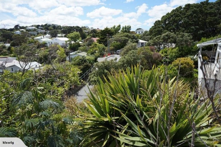 Photo of property in 191 Seatoun Heights Road, Miramar, Wellington, 6022