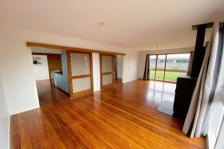 Photo of property in 6a Portnall Place, Parklands, Christchurch, 8083
