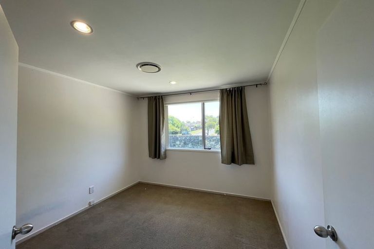 Photo of property in 79 Sunderlands Road, Half Moon Bay, Auckland, 2012