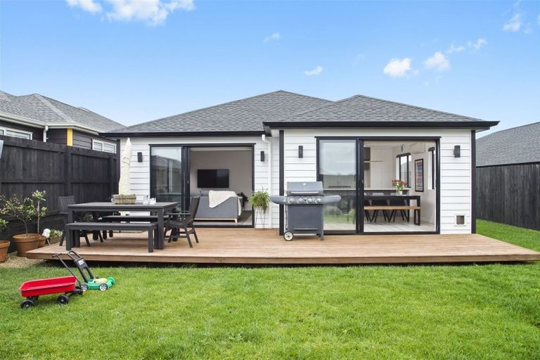 Photo of property in 17 Koropupu Street, Pukekohe, 2120
