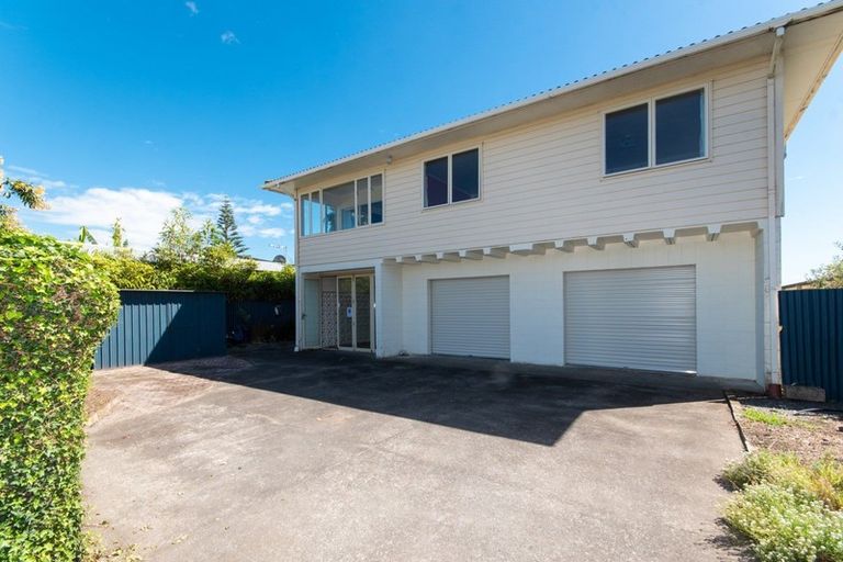 Photo of property in 237 Clifton Road, Te Awanga, 4102