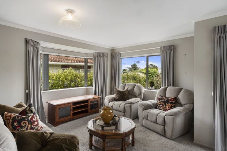 Photo of property in 3/3 Union Street, Merrilands, New Plymouth, 4312