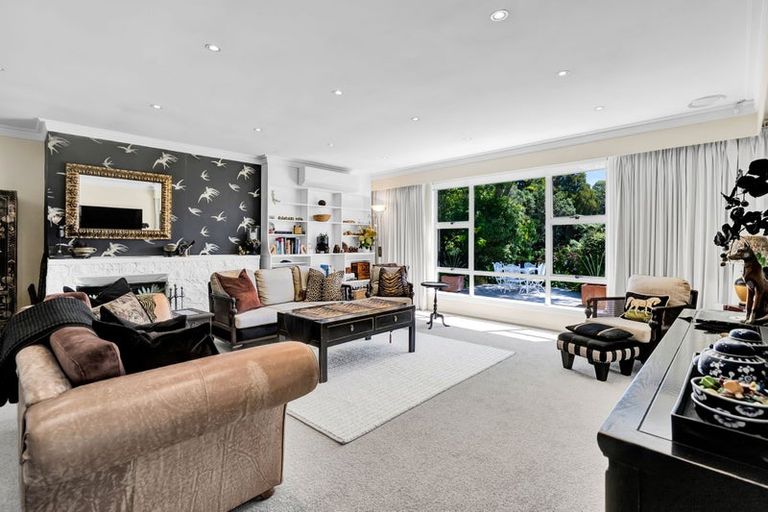 Photo of property in 22 Awanui Street, Merrilands, New Plymouth, 4312