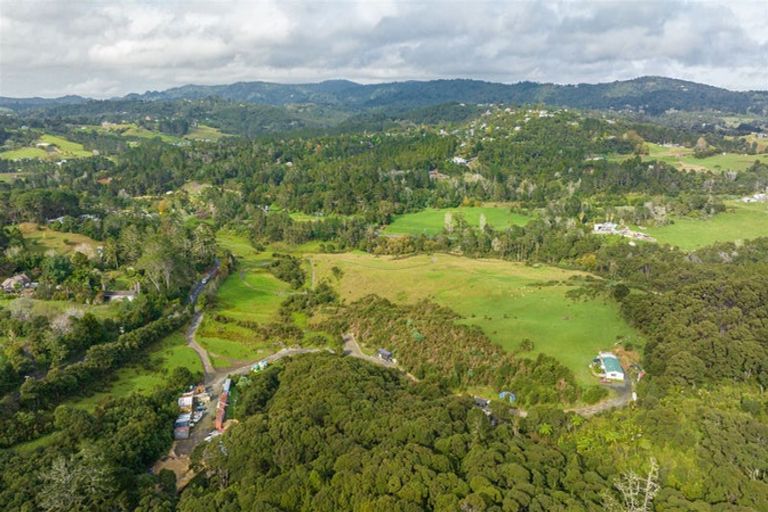 Photo of property in 22-30 Kay Road, Swanson, Auckland, 0614