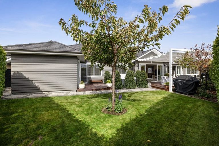 Photo of property in 18 Wills Road, Bell Block, New Plymouth, 4312