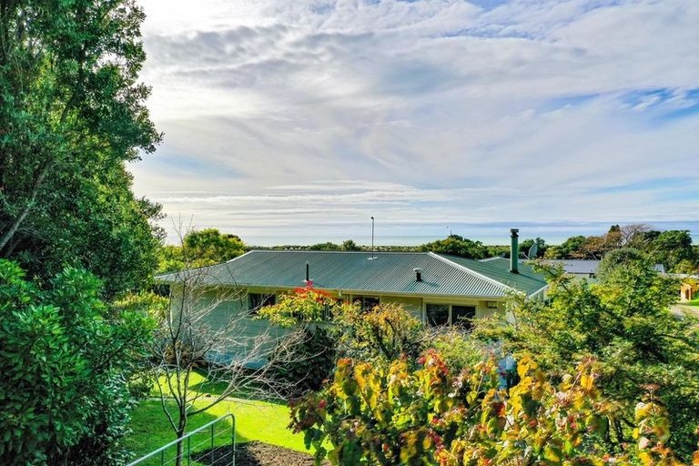 Photo of property in 82 Pakeha Street, Matata, Whakatane, 3194