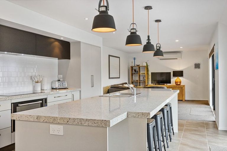 Photo of property in 30 Hemingway Place, Spencerville, Christchurch, 8083