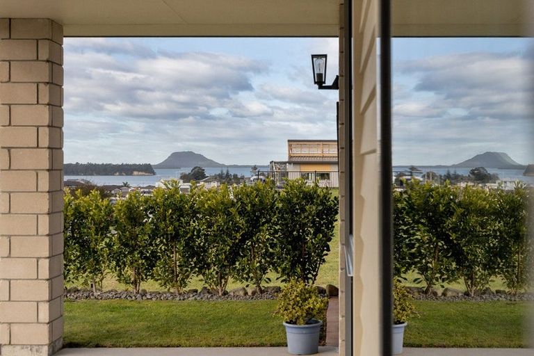 Photo of property in 44 Ridge Drive, Omokoroa, 3114