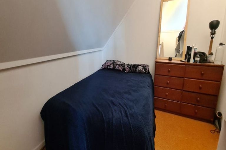 Photo of property in 3 The Terrace, Herald Island, Auckland, 0618