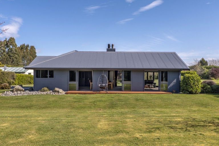 Photo of property in 680 Mclaughlins Road, Darfield, 7571