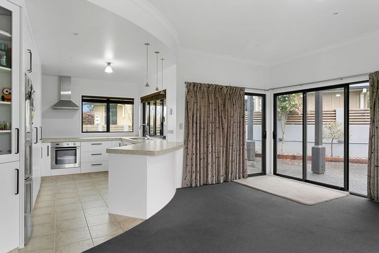 Photo of property in 19 Luberon Way, Nukuhau, Taupo, 3330