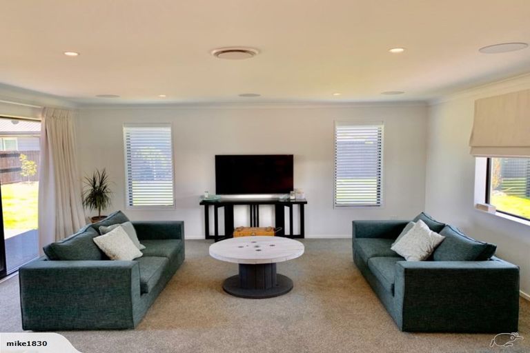 Photo of property in 9 Fearne Drive, Woodend, 7610