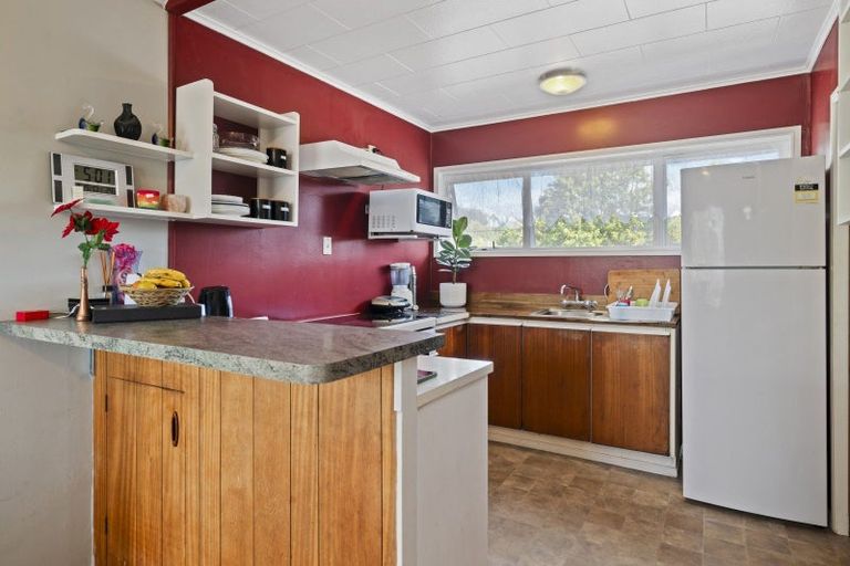 Photo of property in 24 Mckee Avenue, Fenton Park, Rotorua, 3010