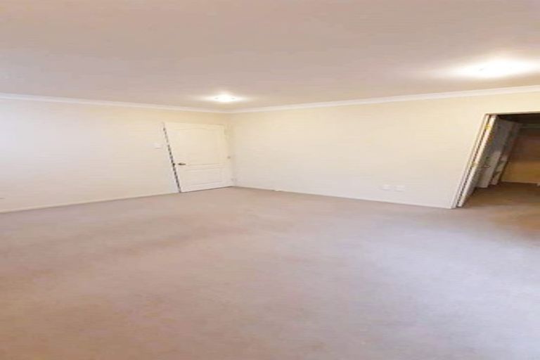Photo of property in 19 Carnelian Court, Westgate, Auckland, 0614