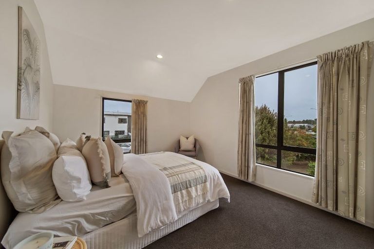 Photo of property in 1/62 Matipo Street, Riccarton, Christchurch, 8041